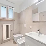 Appartement Viale Del Sole 29
